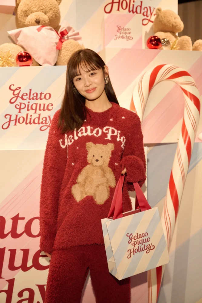 ジェラートピケ　ホリデーマーケット限定　2025 シュタイフ　赤　セットアップ gelato pique】ジェラート ピケ最大級のポップアップイベント「GELATO