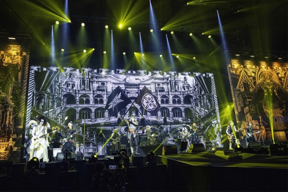 聖飢魔II VS BABYMETAL 悪魔が来たりてベビメタる 衝撃-Impact-