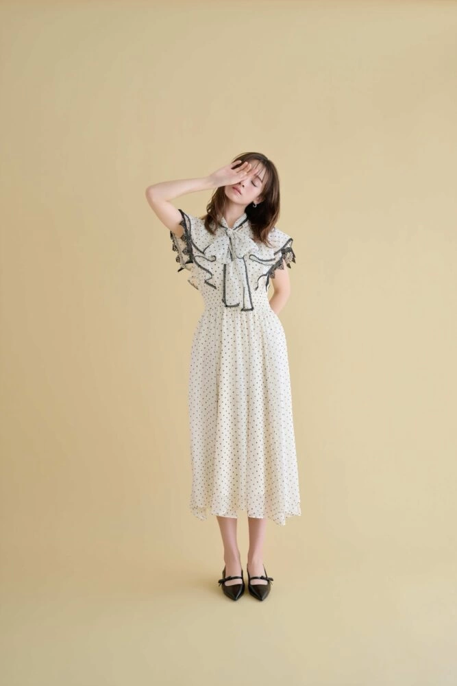 CELFORD - Mode de Hearts 甘さだけじゃない、モードに楽しむバレンタイン。