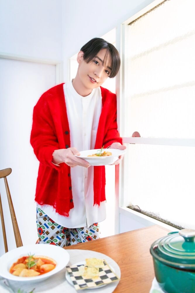 「陳内将2026.04-2027.03カレンダーブック」