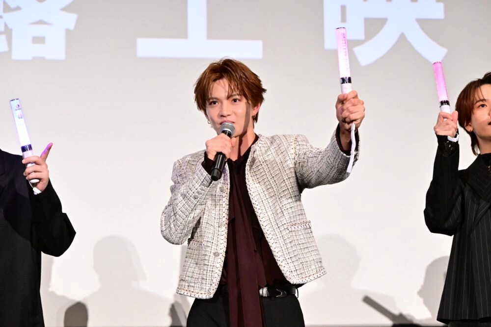 LIVE IN THEATER『BATTLE OF TOKYO -うつくしき噓-』完成披露上映会舞台挨拶