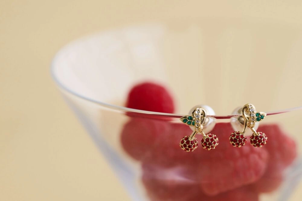 CELFORD - Mode de Hearts 甘さだけじゃない、モードに楽しむバレンタイン。