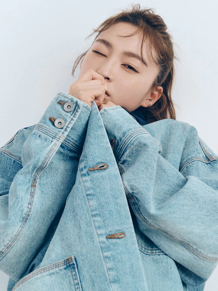 COCO DEAL - Luminous Whispers