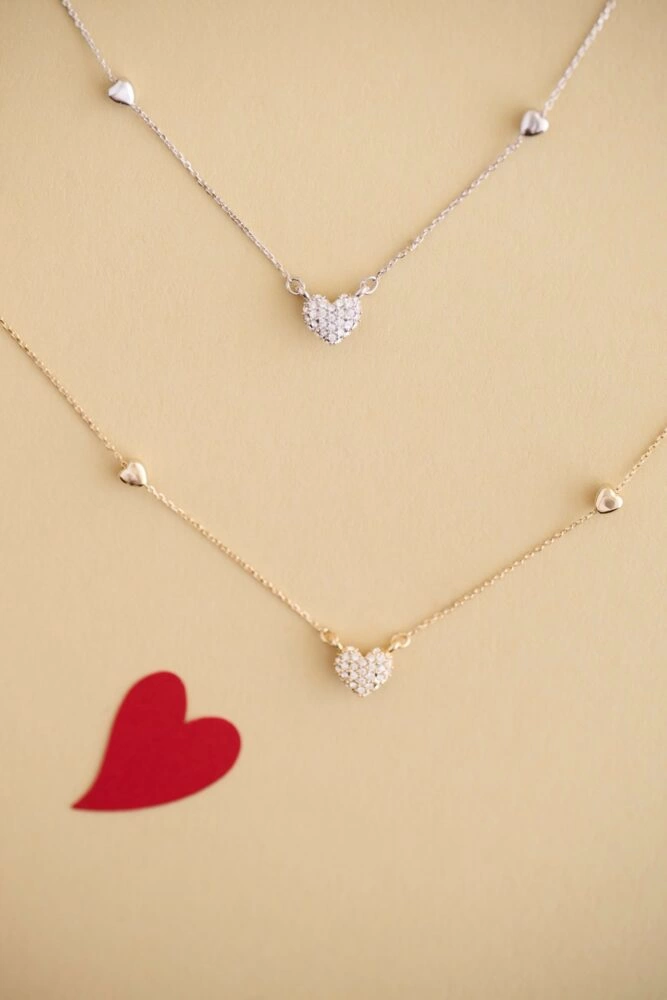 CELFORD - Mode de Hearts 甘さだけじゃない、モードに楽しむバレンタイン。