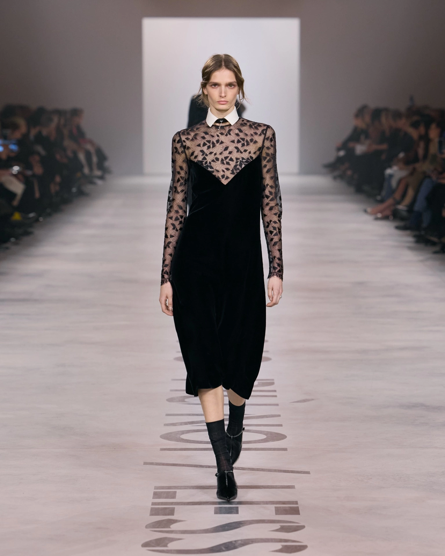 Fendi Fall/Winter 2026-27 Runway Looks