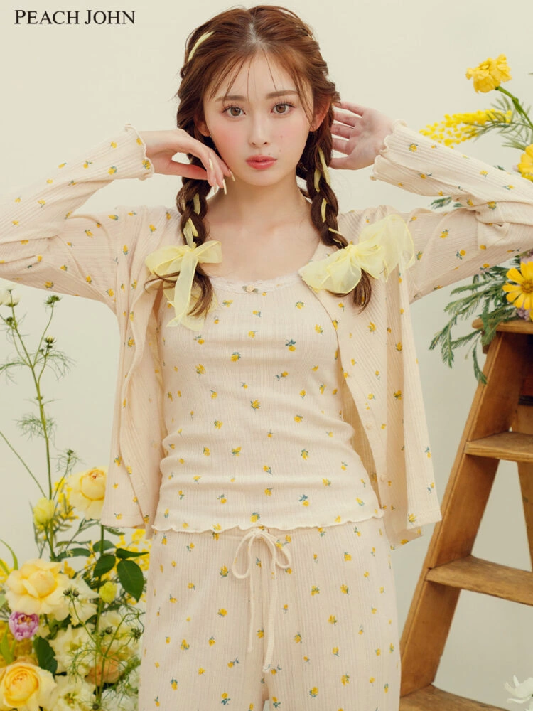 PEACH JOHN - ゆうちゃみが魅せる春ランジェリー