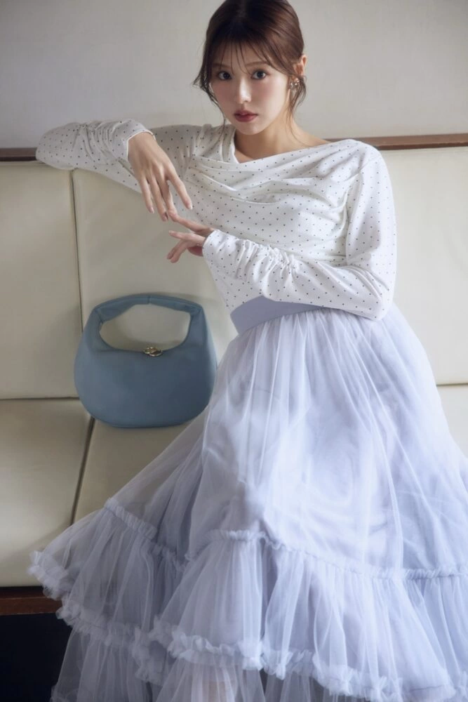 LILLIAN CARAT Spring Collection「GRACEFULLY in TRANSITION」