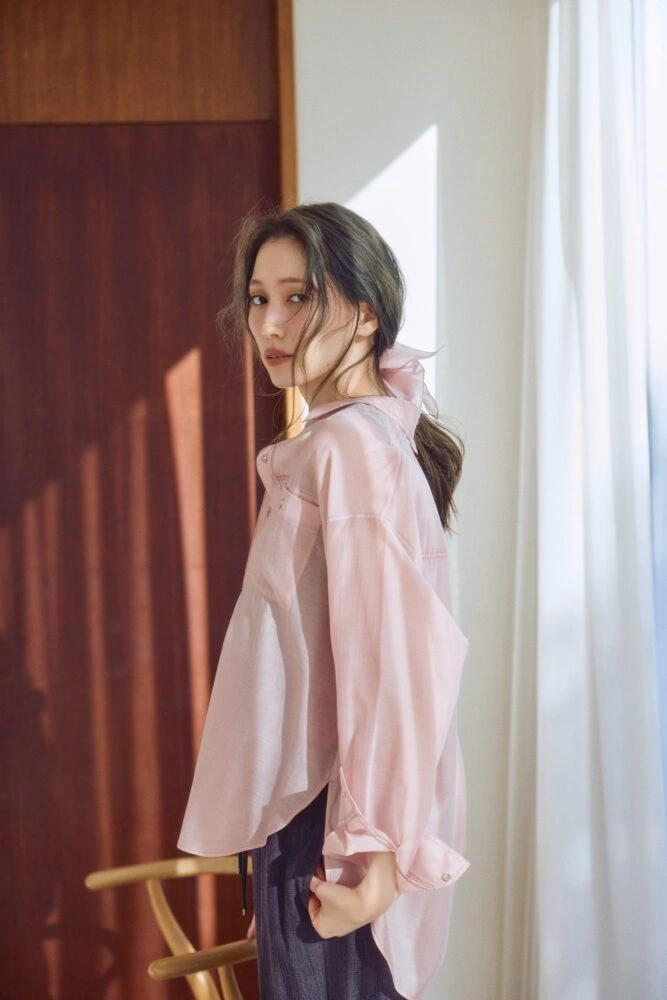 Stola. - Brand new Color starring Ito Ohno