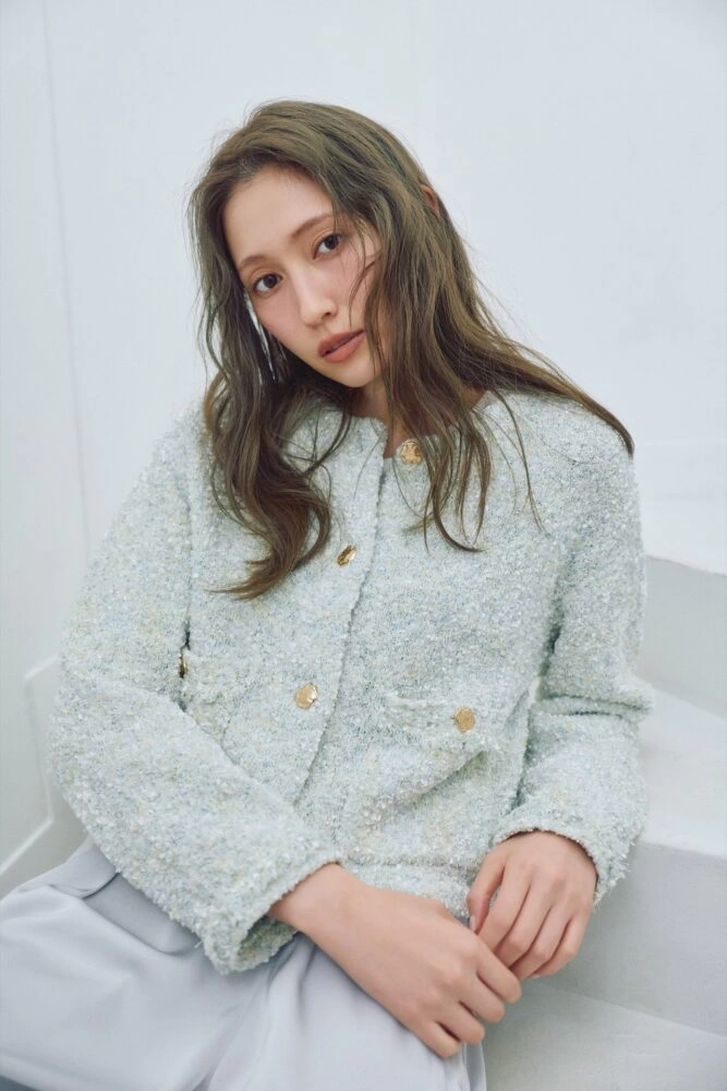 Stola. - Brand new Color starring Ito Ohno