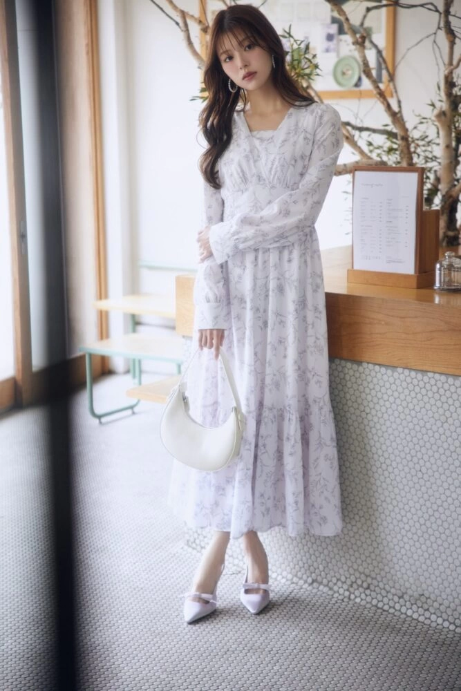 LILLIAN CARAT Spring Collection「GRACEFULLY in TRANSITION」