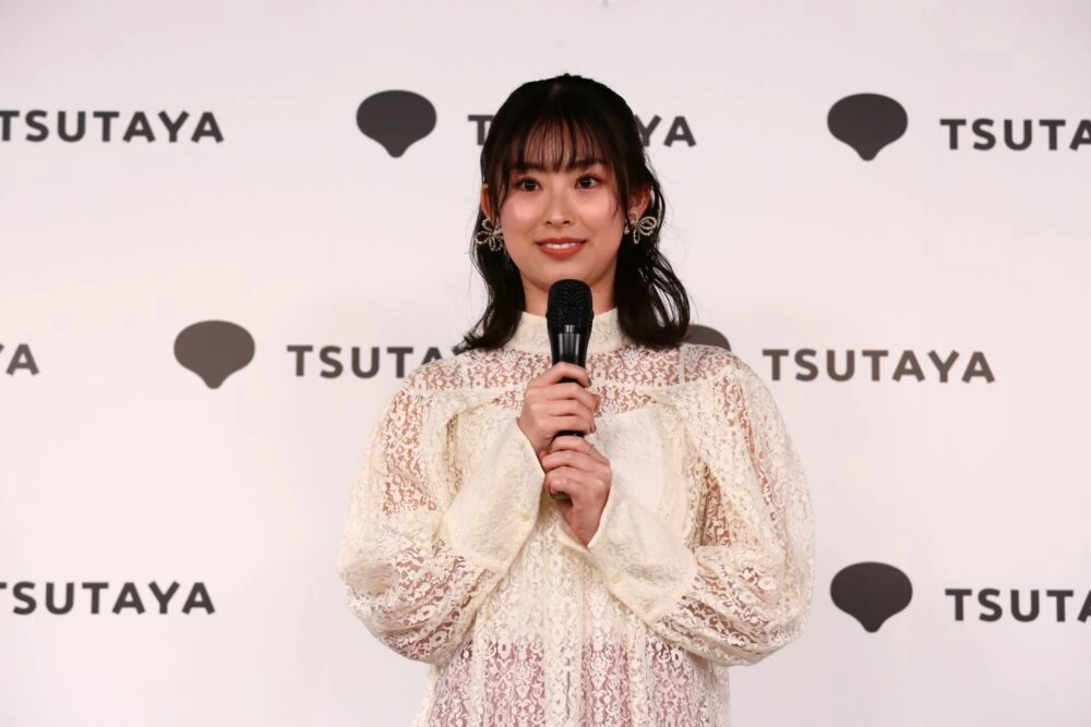 井本彩花2nd写真集「BEST,」発売記念イベント