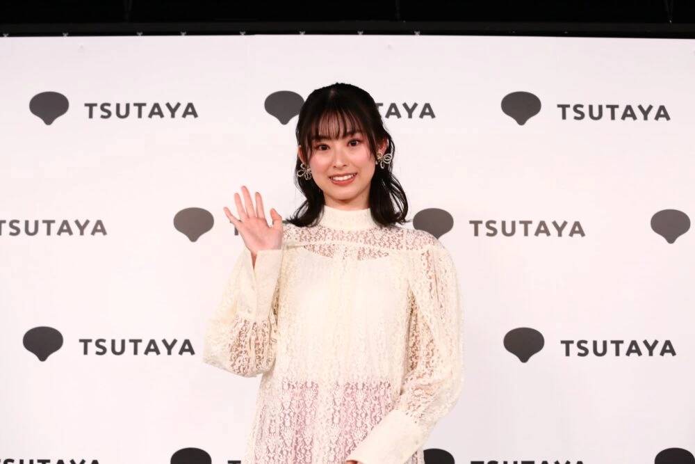 井本彩花2nd写真集「BEST,」発売記念イベント