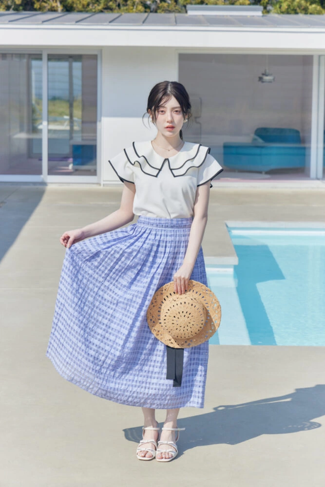Couture Brooch - Summer Escape feat. 中野恵那
