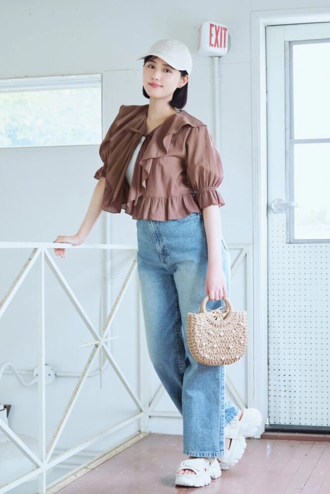 Nanoka Hara × Honeys collaboration color
