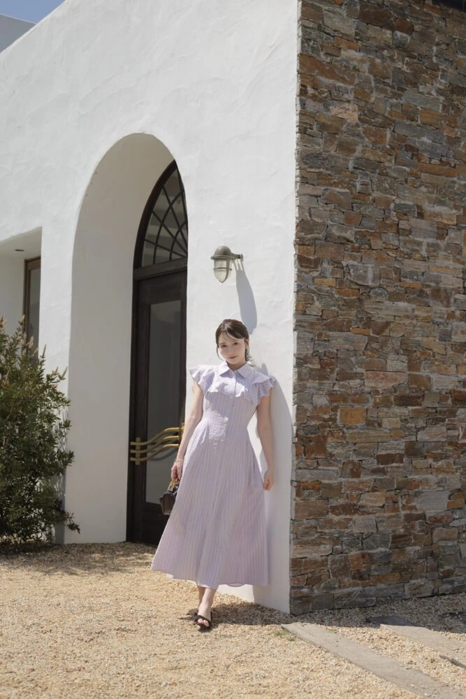 LILLIAN CARAT - Romantic Escape