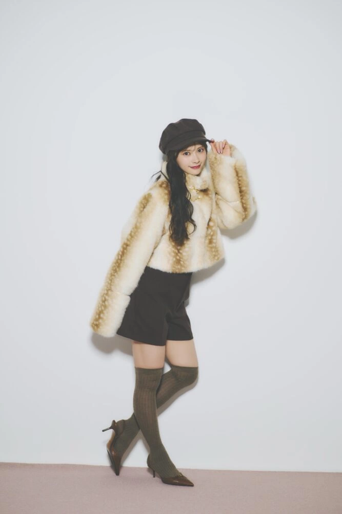 dazzlin - OUTER COLLECTION feat. 伊藤百花