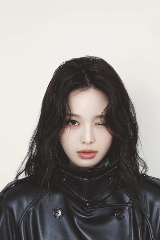 FRAY I.D STARRING. BANG JEE MIN / izna Vol.3 Still Forming