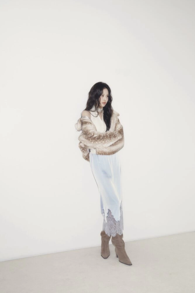 FRAY I.D STARRING. BANG JEE MIN / izna Vol.3 Still Forming