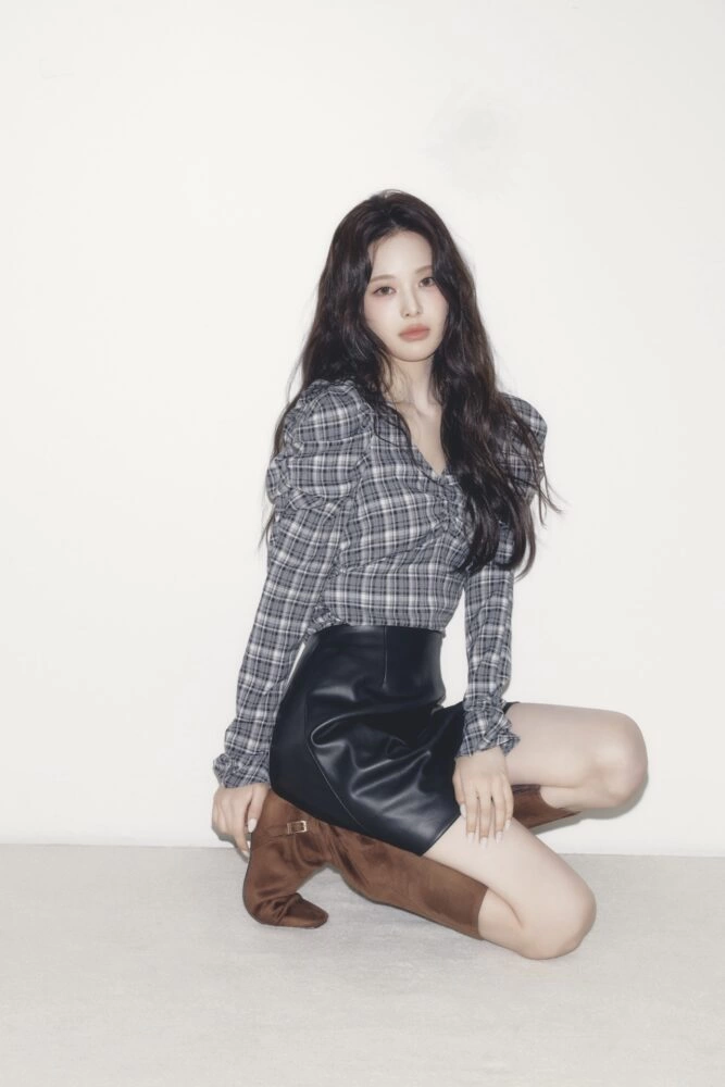 FRAY I.D STARRING. BANG JEE MIN / izna Vol.3 Still Forming