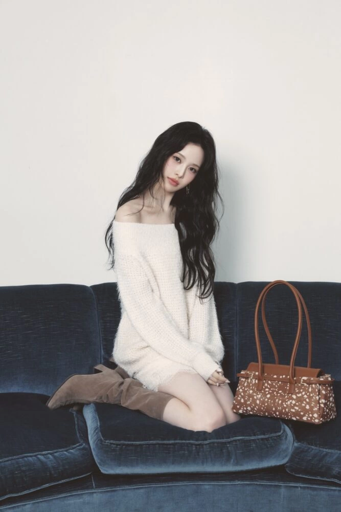 FRAY I.D STARRING. BANG JEE MIN / izna Vol.3 Still Forming
