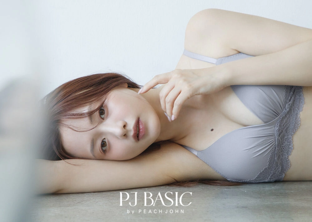 PEACH JOHN - 森香澄 Be my ROMANCE