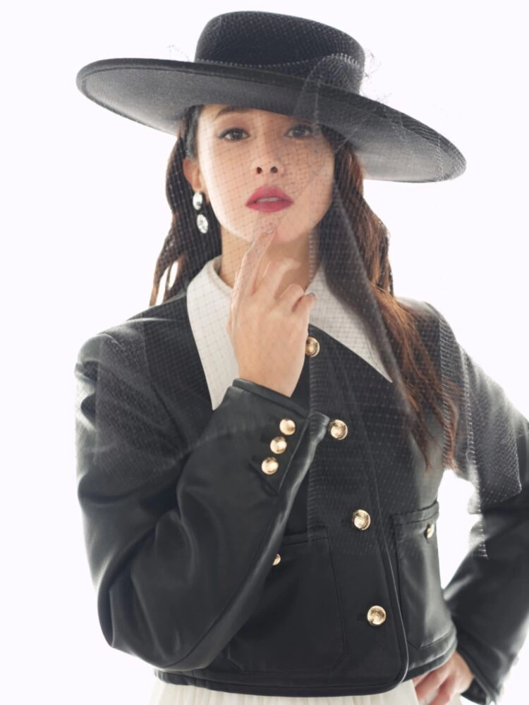 Power Femininity EIMY ISTOIRE Starring ERIKA SAWAJIRI