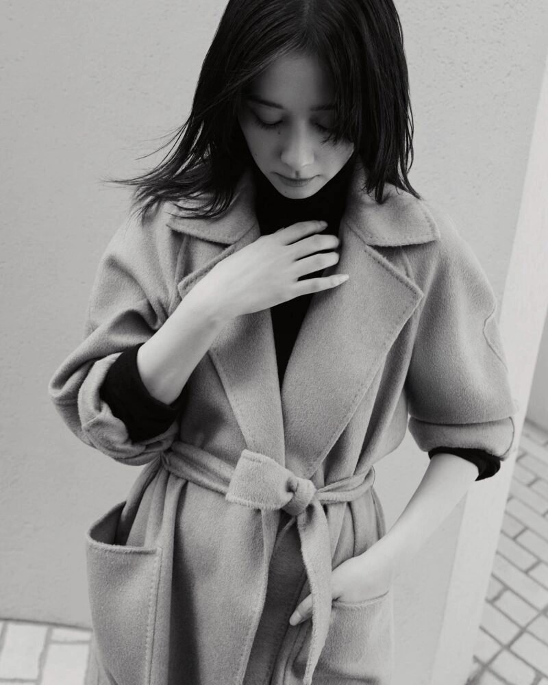 Max Mara - 「Ready Coat」キャンペーン