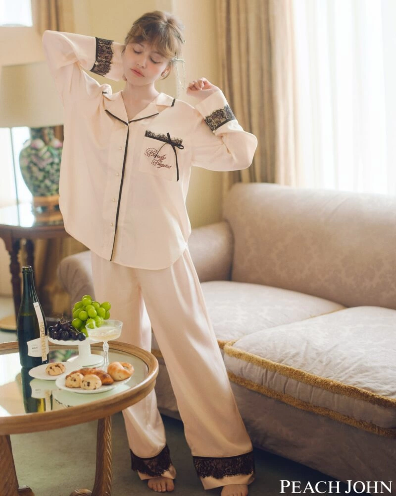 PEACH JOHN - 60‘s VINTAGE COLLECTION