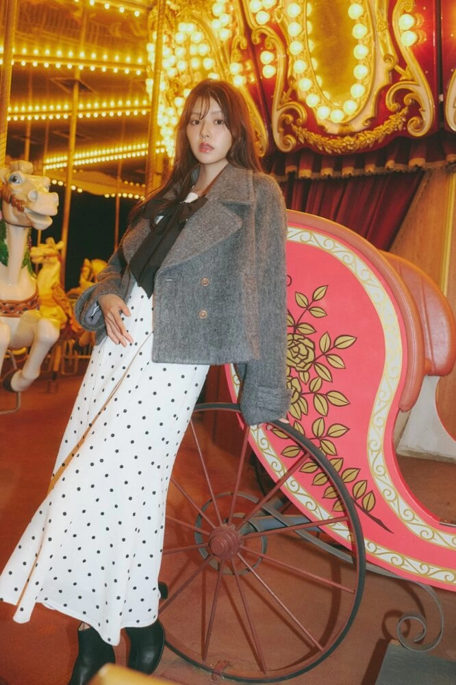 LILLIAN CARAT「Carousel Reverie」